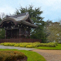 Kew and Wakehurst